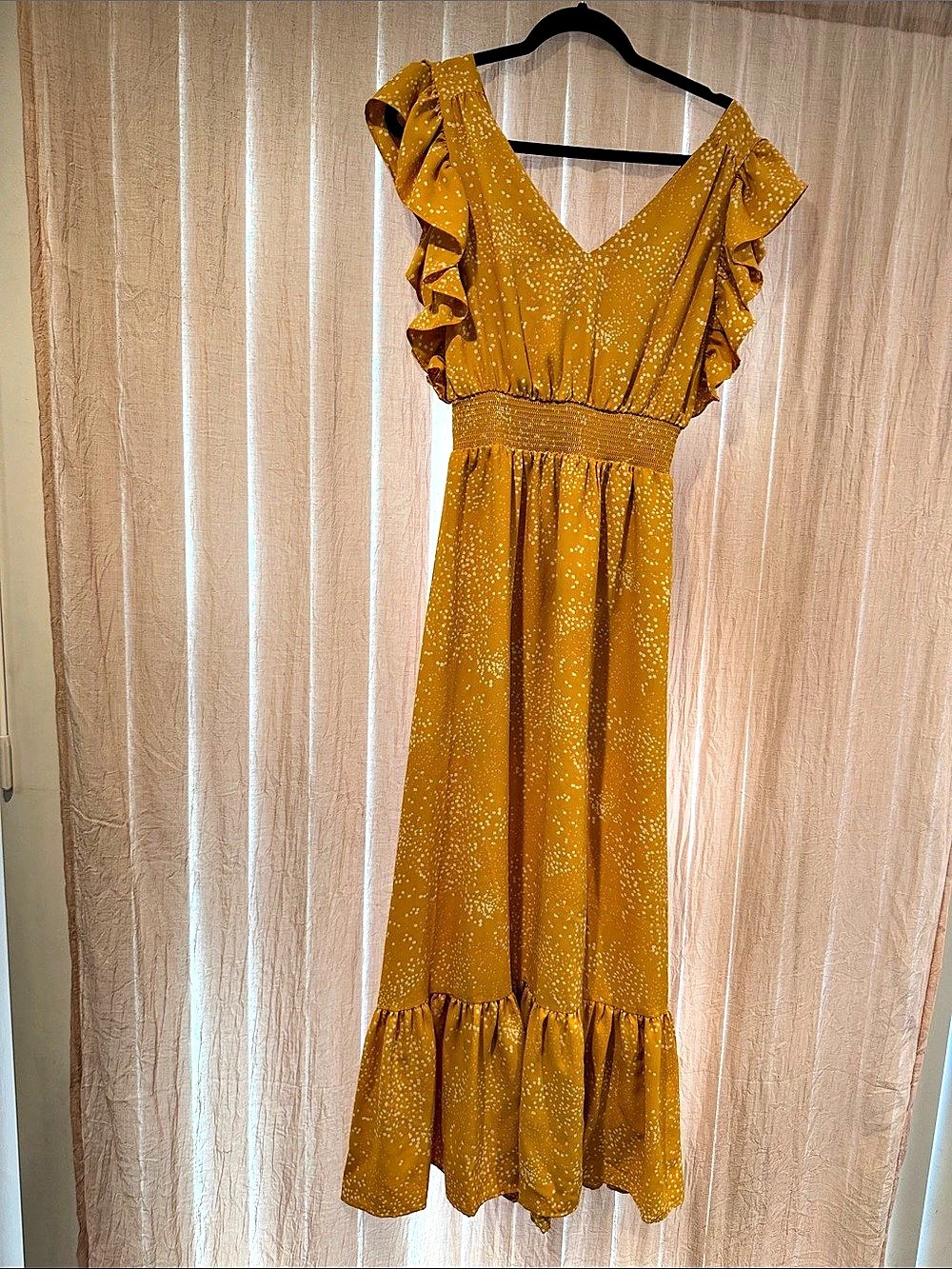 Express Polka Dot Maxi Dress in Yellow Size Small Like New
